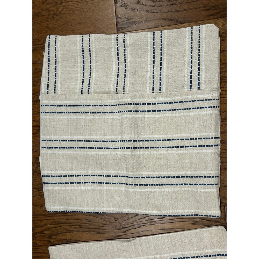 Pillow covers - Picture 2 of 3